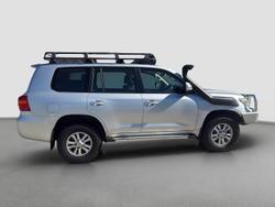 2012 Toyota
                Landcruiser GXL