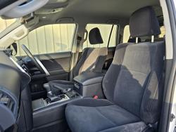2021 Toyota
Landcruiser Prado GX