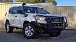2021 Toyota
Landcruiser Prado GX