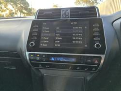 2021 Toyota
Landcruiser Prado GX