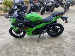 2022 Kawasaki NINJA 400 KRT INSPIRED CG Green