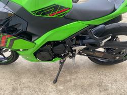2022 Kawasaki NINJA 400 KRT INSPIRED CG Green