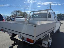 2013 Toyota
Hilux SR