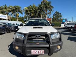 2013 Toyota
Hilux SR