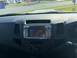2013 Toyota
Hilux SR