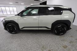 2025 Kia
                EV3 GT-Line Long Range