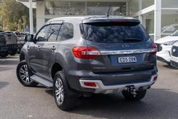 2019 Ford
Everest Trend