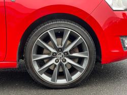 2015 SKODA
                Rapid 