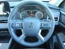 2024 MITSUBISHI
Outlander