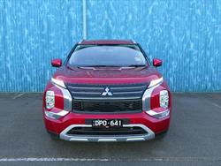 2024 MITSUBISHI
Outlander