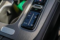 2025 Chery
Tiggo 8 Super Hybrid Urban