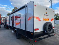 2025 Traveller 17' Destination Track Semi Off Road