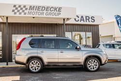 2012 Nissan
X-TRAIL Ti