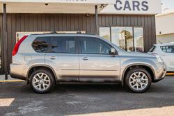 2012 Nissan
X-TRAIL Ti