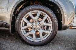 2012 Nissan
X-TRAIL Ti