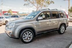 2012 Nissan
X-TRAIL Ti