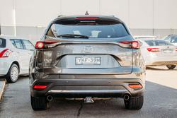 2020 Mazda
                CX-9 Azami