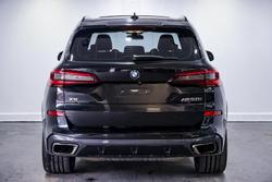 2020 BMW X5 M50i