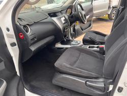 2016 Nissan Navara RX D23 4x2 Polar White