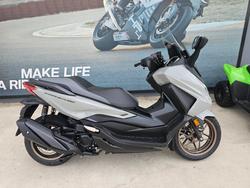 Honda Forza 350 (NSS350A)
