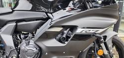2024 Yamaha YZF-R7LA BLACK