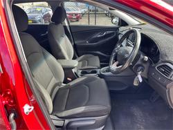 2018 HYUNDAI
i30 ACTIVE