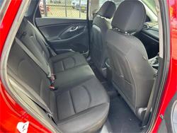 2018 HYUNDAI
i30 ACTIVE