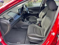 2018 HYUNDAI
i30 ACTIVE