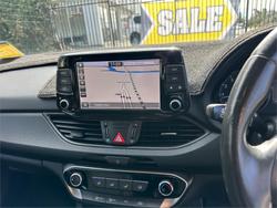 2018 HYUNDAI
i30 ACTIVE