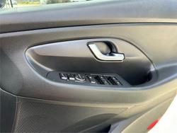 2018 HYUNDAI
i30 ACTIVE