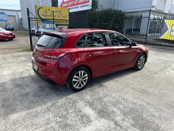 2018 HYUNDAI
i30 ACTIVE