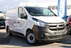 2022 Mitsubishi
Express GLX
