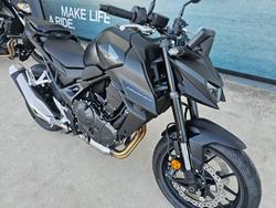 2025 Honda CB750 (HORNET) Black