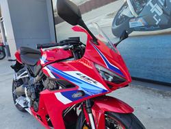 2025 Honda CBR650RAC Red