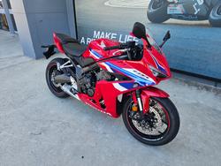 2025 Honda CBR650RAC Red