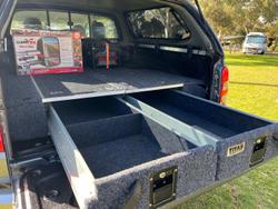 2017 Mitsubishi
Triton GLX+