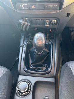 2017 Mitsubishi
Triton GLX+