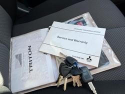2017 Mitsubishi
Triton GLX+