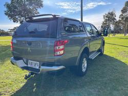2017 Mitsubishi
Triton GLX+