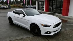 2017 Ford
Mustang