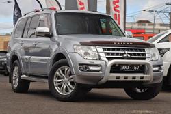 2016 Mitsubishi
Pajero Exceed