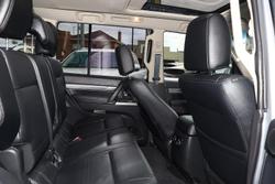 2016 Mitsubishi
Pajero Exceed