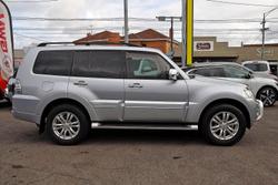 2016 Mitsubishi
Pajero Exceed