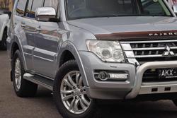 2016 Mitsubishi
Pajero Exceed
