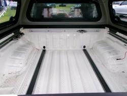 2013 Nissan
Navara ST-X 550