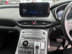 2023 Hyundai
                Santa Fe Elite