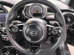 2019 MINI
Hatch Cooper