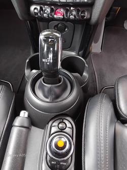 2019 MINI
Hatch Cooper