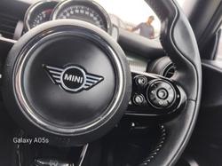 2019 MINI
Hatch Cooper