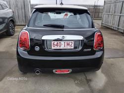 2019 MINI
Hatch Cooper
